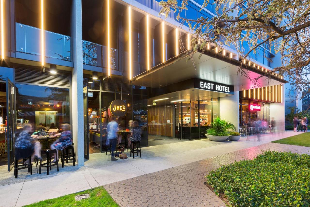 Hotel East And Canberra