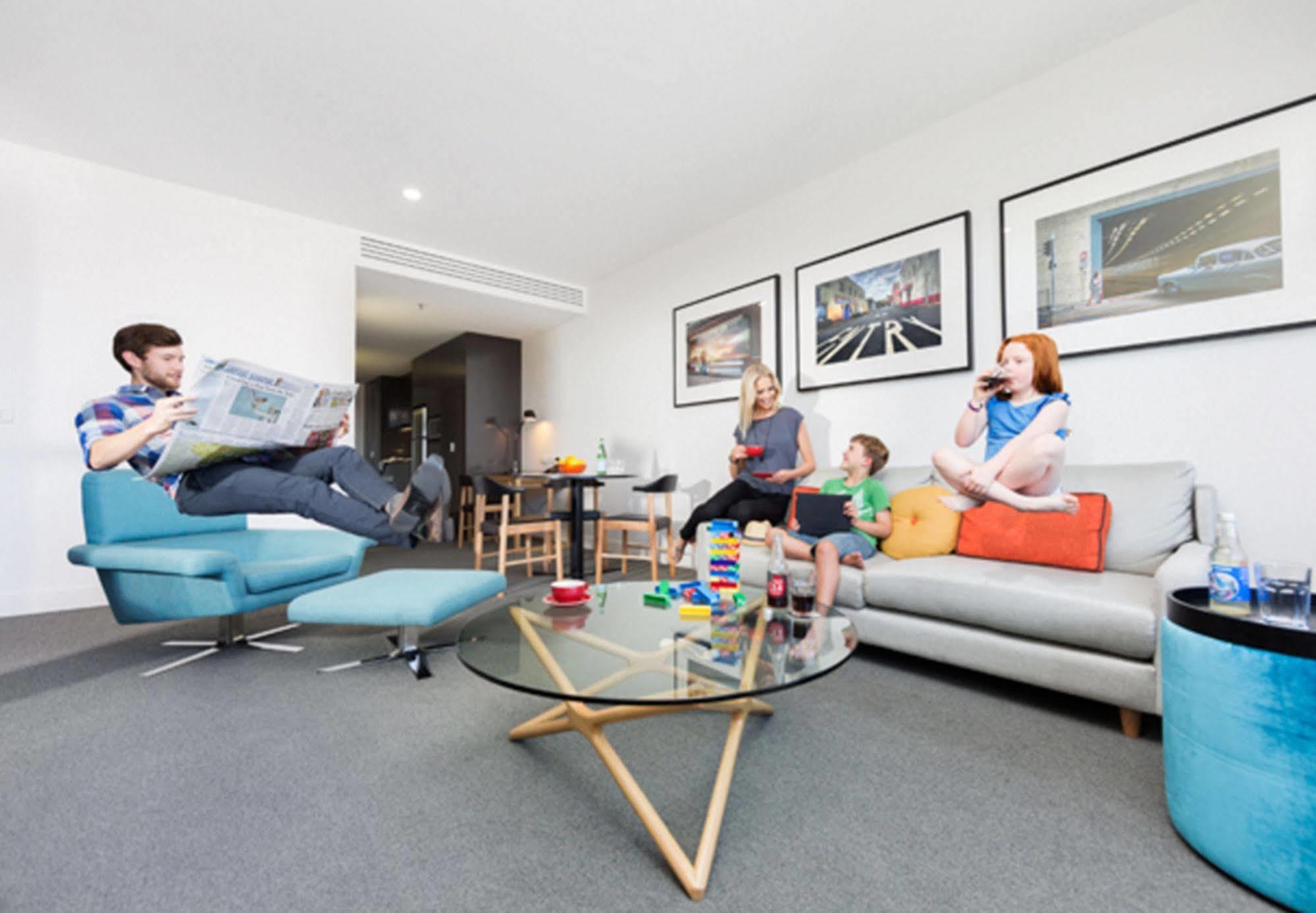 East And Hotel Canberra